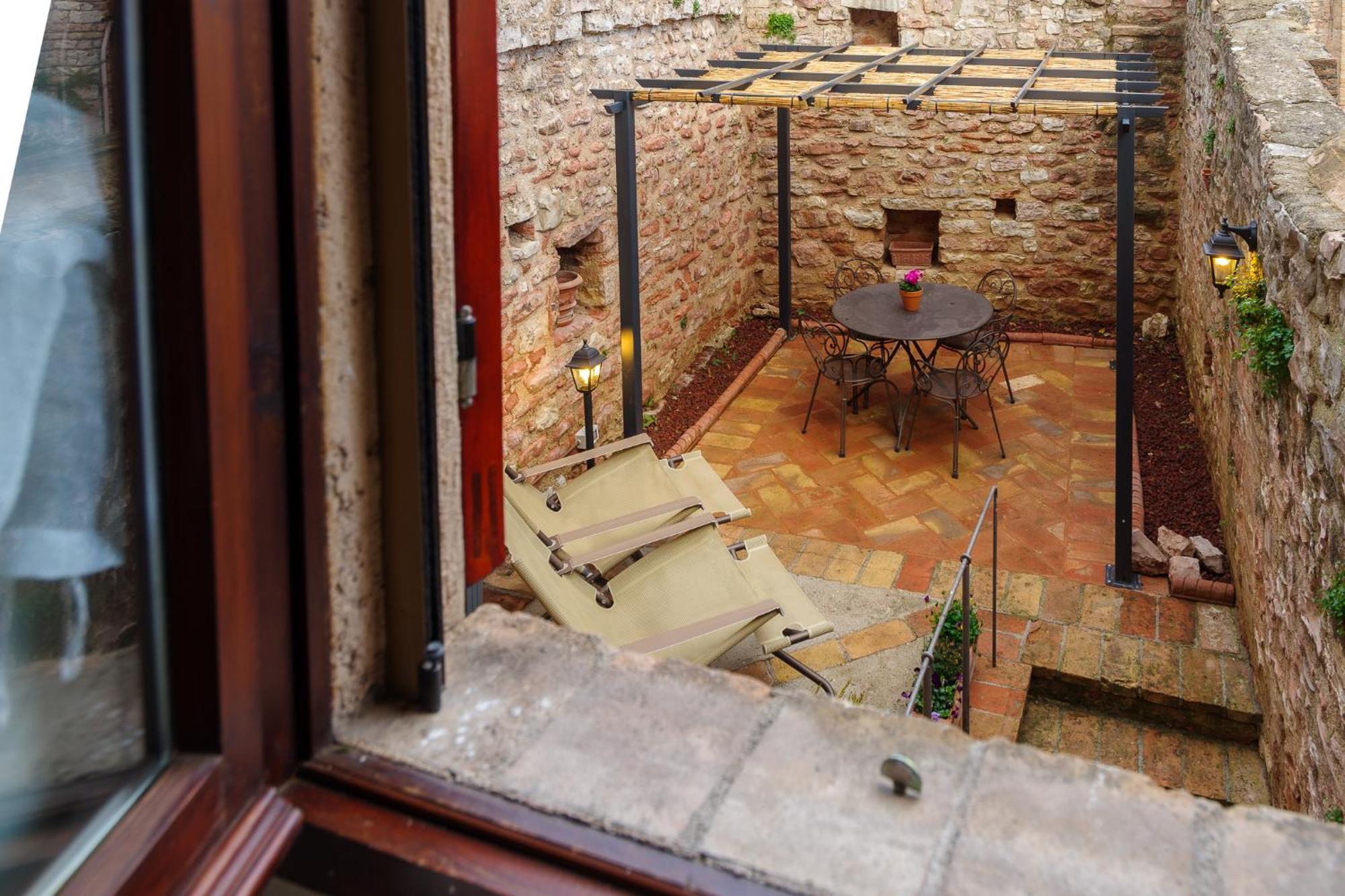 La Piccola Corte Apartment Spello Ngoại thất bức ảnh